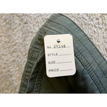Load image into Gallery viewer, Weatherproof Shorts Mens 40 Khaki Green Ripstop Stretchy Outdoors Workwear