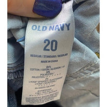 Load image into Gallery viewer, Old Navy Jeans Womens 20 The Dreamer Bootcut Momcore Preppy Academia Streetwear