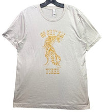 Load image into Gallery viewer, Go Get Em Tiger Shirt Womens Large Spell Out Graphic Athleisure Streetwear