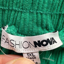 Load image into Gallery viewer, Fashion Nova Pants Womens 1XL Green Corduroy Pull On Stretchy Pockets Preppy