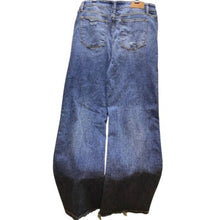 Load image into Gallery viewer, Judy Blue Jeans Womens 15 Distressed Raw Hem Normcore Stretch Style JB82592DK