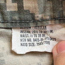 Load image into Gallery viewer, Army Combat Pants Mens 31x30 Uniform ACU Cargo Digital Camo Tactical Gorpcore