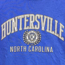 Load image into Gallery viewer, Huntersville North Carolina Shirt Mens Small Spell Out Streetwear Everyday