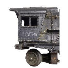 Load image into Gallery viewer, Vintage Lionel Diecast Metal Train Engine 1654 USA O Gauge Model Railroad
