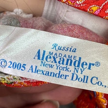 Load image into Gallery viewer, Madame Alexander Doll Russia 39765 Original Box International Series 2005