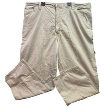 Load image into Gallery viewer, Wrangler Pants Mens 42x30 Carpenter Gorpcore Workwear Rugged Grunge Everyday