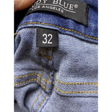 Load image into Gallery viewer, Judy Blue Jeans Womens 32 Extra Large Distressed Straight Denim Comfort Stretch