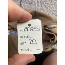 Load image into Gallery viewer, Van Halen Racing Shirt Mens Medium Car Motorsports Spell Out Grunge Streetwear