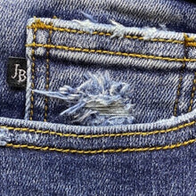 Load image into Gallery viewer, Judy Blue Jeans Womens 15 Distressed Raw Hem Normcore Stretch Style JB82592DK
