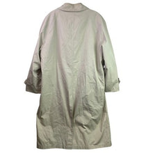 Load image into Gallery viewer, London Fog Trench Coat Mens 42 Short Thinsulate Zip Out Lining Weatherproof