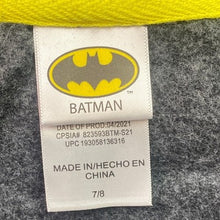 Load image into Gallery viewer, Batman Hoodie Boys 7/8 Full Zip Zip Detachable Cape Costume Cosplay NWOT