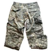 Load image into Gallery viewer, Army Combat Pants Mens 31x30 Uniform ACU Cargo Digital Camo Tactical Gorpcore