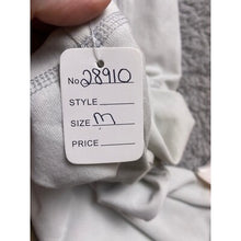 Load image into Gallery viewer, Nike Shirt Mens Medium White Spell Out Center Swoosh Rainbow Spectrum Mind Body