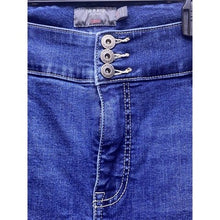 Load image into Gallery viewer, Torrid Jeans Womens 24R Dark Fit Jeggings Super Soft Stretch Mature Streetwear