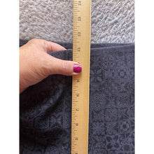 Load image into Gallery viewer, Soft Surroundings Pull On Pants Womens Medium Tile Print Stretch Comfy Black AOP