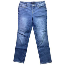 Load image into Gallery viewer, Talbots Jeans Womens 8P Frayed Cropped Stretch Mature Preppy Streetwear Beachy