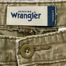 Load image into Gallery viewer, Wrangler Shorts Mens 34 Cargo Utility Outdoor Gorpcore Ripstop Streetwear