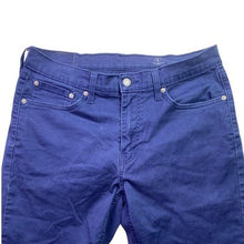 Load image into Gallery viewer, Levis 541 Jeans Mens 32x30 Athletic Taper Preppy Academia Everyday Streetwear