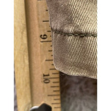 Load image into Gallery viewer, Eddie Bauer Shorts Womens 12 Khaki Gorpcore Hiking Outdoors Everyday Streetwear