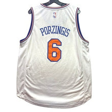 Load image into Gallery viewer, Kristaps Porzingis New York Knick Basketball Jersey Mens Extra Large Athleisure