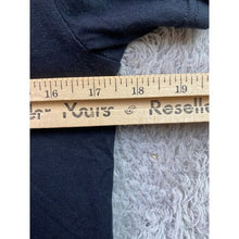 Load image into Gallery viewer, Prague Shirt Womens Small Czech Republic Black Spell Out Vacation Travel