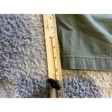 Load image into Gallery viewer, Weatherproof Shorts Mens 40 Khaki Green Ripstop Stretchy Outdoors Workwear