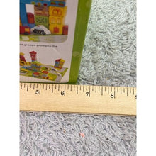 Load image into Gallery viewer, Onshine Municipal Transportation Wooden Blocks 100 Pcs Building Toy for Kids 3+