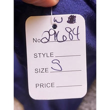 Load image into Gallery viewer, Carolina Tar Heels Shirt Womens Small 2015 UNC Homecoming Athleisure Academia