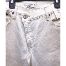 Load image into Gallery viewer, Abercrombie & Fitch Jeans Womens 6R 90s Straight Ultra High Rise White Denim