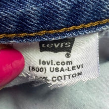 Load image into Gallery viewer, Levis Jeans Mens 38x34 Preppy Academia 550 Grunge Career Everyday Streetwear
