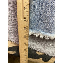 Load image into Gallery viewer, KanCan Jeans Womens 3/25 Small Distressed Thrashed Ripped Grunge Streetwear