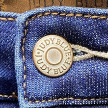Load image into Gallery viewer, Judy Blue Jeans Womens 13x31 Straight Dark Wash Distressed Stretch Casual