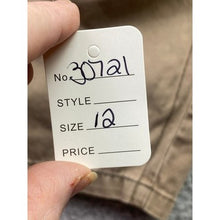 Load image into Gallery viewer, Eddie Bauer Shorts Womens 12 Khaki Gorpcore Hiking Outdoors Everyday Streetwear
