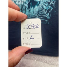 Load image into Gallery viewer, Alice Cooper Shirt Mens Large Skull Spell Out Grunge Thrash Gothcore Streetwear