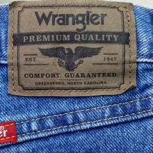 Load image into Gallery viewer, Wrangler Jeans Mens 34x29 Rugged Workwear Outdoors Everyday Streetwear