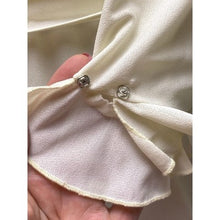 Load image into Gallery viewer, Vtg It's A Lehigh Dress Womens Extra Large Ivory Union Pearl Keyhole Gothic 46"
