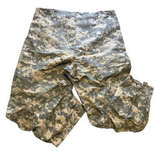 Load image into Gallery viewer, US Army Pants Mens Medium Digital Pixel Camo Gorpcore Skater Grunge Gore Tex