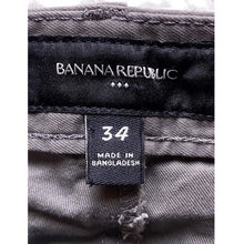 Load image into Gallery viewer, Banana Republic Shorts Mens 34 Gray Chino Flat Front Preppy Academia Athleisure