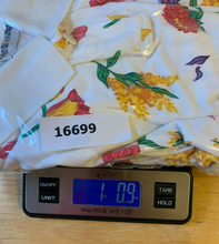 Load image into Gallery viewer, Cathy Daniels 2 Piece Set Womens Large AOP Flower Polo Shirt & Shorts Outfit