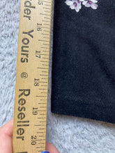 Load image into Gallery viewer, Torrid Leggings Womens 2R (40x19) Black Cropped AOP Flower Rayon Nylon Spandex