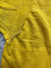 Load image into Gallery viewer, VTG Old Fishermen Never Die Shirt Adult Small Yellow Single Stitch Fishing 70s
