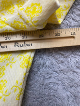 Load image into Gallery viewer, VTG Steven Wayne Shirt Womens Extra Large Yellow AOP Floral Fortrel Knits NOS