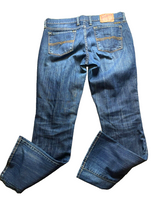 Load image into Gallery viewer, Lucky Brand Jeans Womens 8/29 (34x31) Blue Ringspun Dungarees Flare Denim Ladies