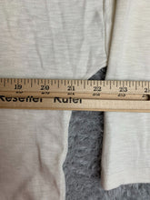 Load image into Gallery viewer, Pendleton Shirt Womens Medium Ivory Cross Aztec Woolen Mills Oversized Ladies