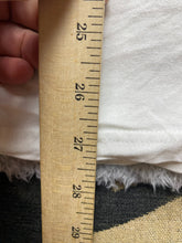 Load image into Gallery viewer, Champion Shirt Womens Extra Large White Flower MAUI Hawaii Athletic Nature Lady