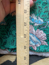 Load image into Gallery viewer, Torrid Shirt Womens 00 Green AOP Flower Hippie Peasant Boho Button Up Plus Lady