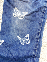 Load image into Gallery viewer, Blue Savvy Jeans Womens 5/27 (29x25) Denim AOP Butterfly Print Whimsical Rayon