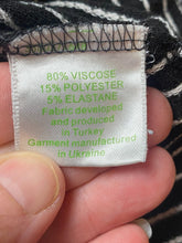 Load image into Gallery viewer, Garnet Hill Dress Womens Large Black White Striped Viscose Stretch Swing Ladies