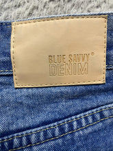 Load image into Gallery viewer, Blue Savvy Jeans Womens 5/27 (29x25) Denim AOP Butterfly Print Whimsical Rayon