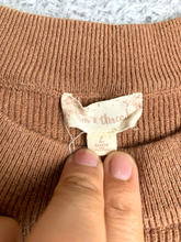 Load image into Gallery viewer, Hem & Thread Sweater Womens Large Brown Crewneck Knit Outerwear Pullover Ladies